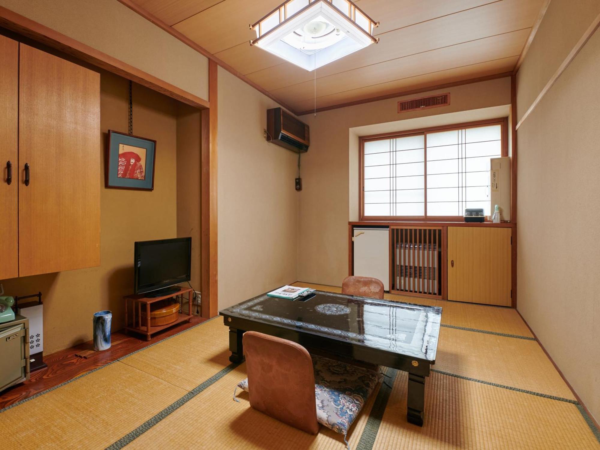 Tabist Ryokufuen Kiyoharu Hotell Takayama  Eksteriør bilde