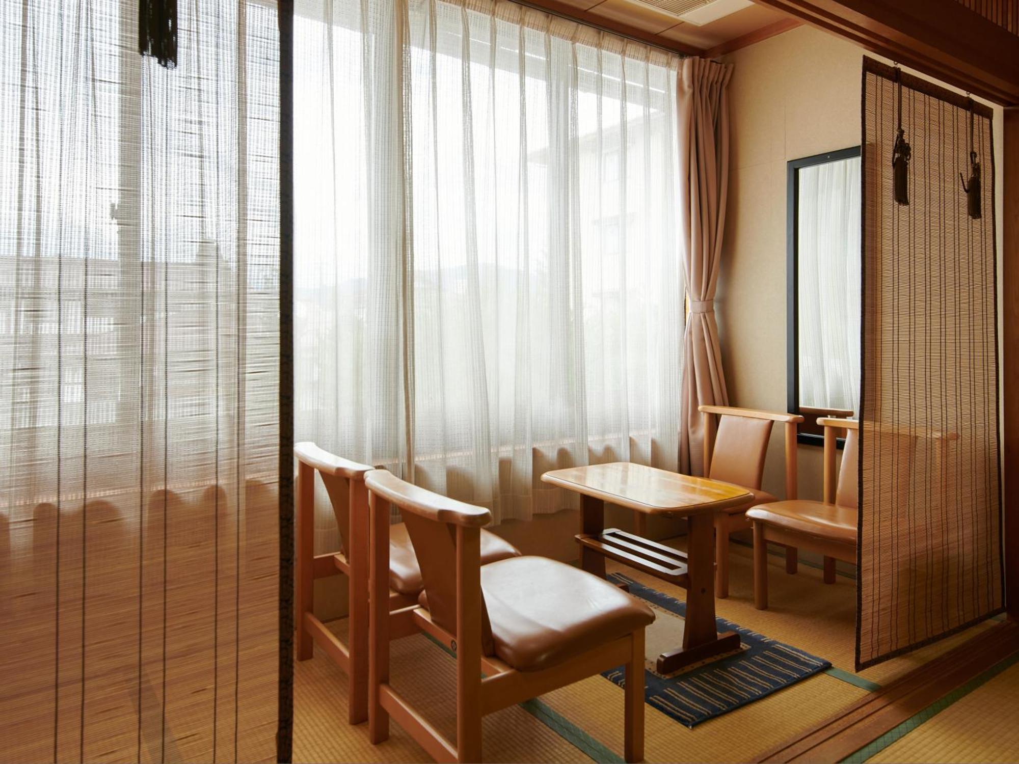 Tabist Ryokufuen Kiyoharu Hotell Takayama  Eksteriør bilde